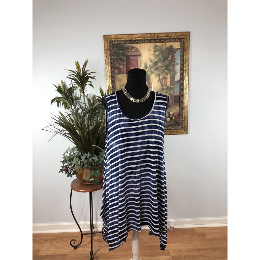 La Vanya Women’s Plus 3X Navy & White Striped Sleeveless Tunic Asymmetrical Hem